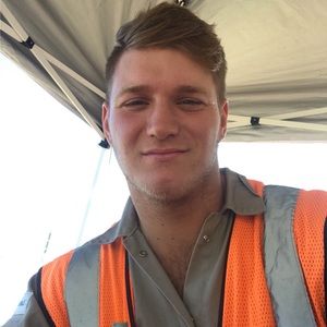 Meet your Posher, Robert